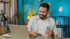 how to earn money from website