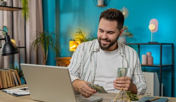 how to earn money from website